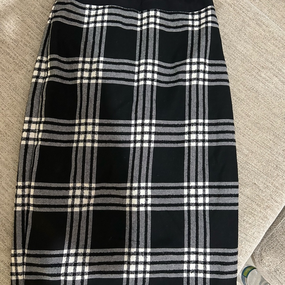 Midi skirt, sparkling black and white, fitted